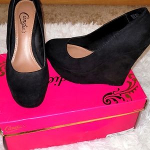 Candies black wedges